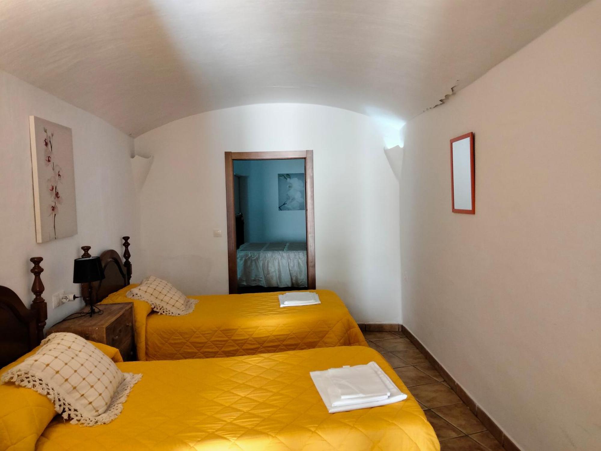 Alojamiento Rural, Cueva De La Abuela Cuevas del Campo Εξωτερικό φωτογραφία