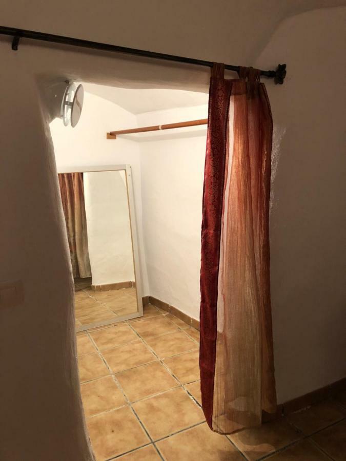 Alojamiento Rural, Cueva De La Abuela Cuevas del Campo Εξωτερικό φωτογραφία